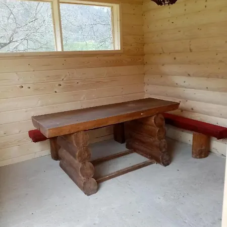 федорчуків за рікою Sheshory