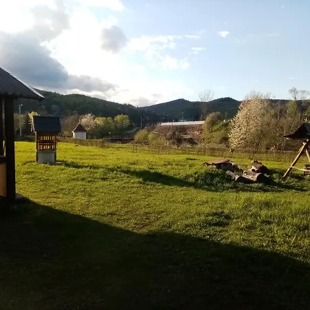 федорчуків за рікою Ferienhaus