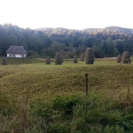 Nyaraló федорчуків за рікою