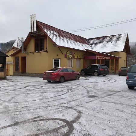 федорчуків за рікою Ferienhaus